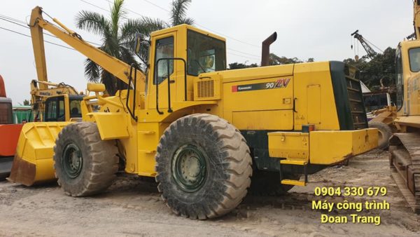 Máy xúc lật bánh lốp nhãn hiệu Kawasaki được công ty Đoan Trang chúng tôi nhập về hiện đang có sẵn tại Hải Phòng