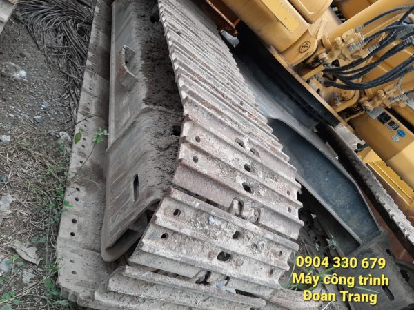 Máy xúc thủy lực Komatsu luôn là những lựa chọn mà các chủ máy ưu ái nhất. Máy xúc PC120-6 của công ty Đoan Trang được nhập khẩu trực tiếp từ Nhật Bản. Với thương hiệu uy tín, chất lượng chọn lọc, giá cả cạnh tranh, chiếc máy xúc này sẽ không làm các quý khách thất vọng.